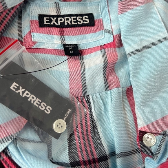 NWT Express Cap Sleeve High Low Plaid Button Down Top Blue Red M Lightweight - Picture 7 of 8